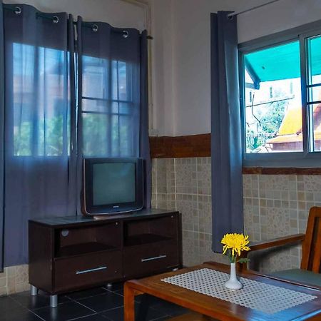 Sabina Guesthouse Kamala Ruang foto